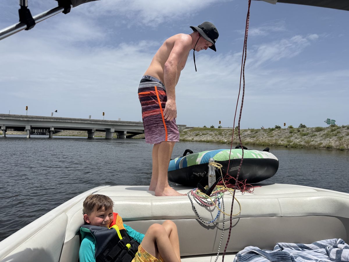 A family day out with kids on a Palm Beach wake boat charter